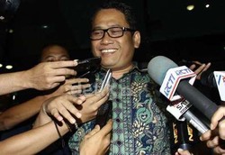 Amir Hamzah: Wawan Bantu Sediakan Duit Rp 1 Miliar untuk Akil