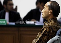 Hakim Tolak Eksepsi Budi Mulya, Sidang Kasus Century Terus Dilanjutkan