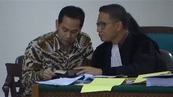 Sidang Suap Pilkada Lebak, Wawan Cecar Amir Hamzah