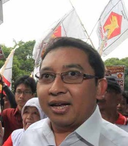 PDIP Tanya Penjual Aset Negara di Puisi Air Mata Buaya, Ini Respon Gerindra