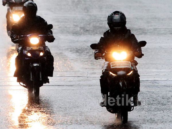 Hujan di Jakarta Sore Ini