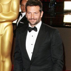 Bradley Cooper Dilirik Gantikan Harrison Ford sebagai Indiana Jones