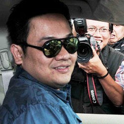 Dipanggil Polisi Terkait Kasus dengan Dhani, Farhat Absen karena Sibuk Nyaleg