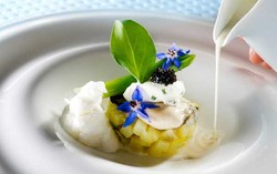 Teknik Klasik Prancis dan Bahan Segar Asia Diracik Lezat oleh Chef Nicolas Isnard