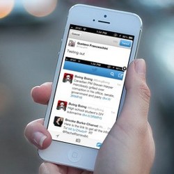 Twitter Mobile Kini Bisa Tag Foto