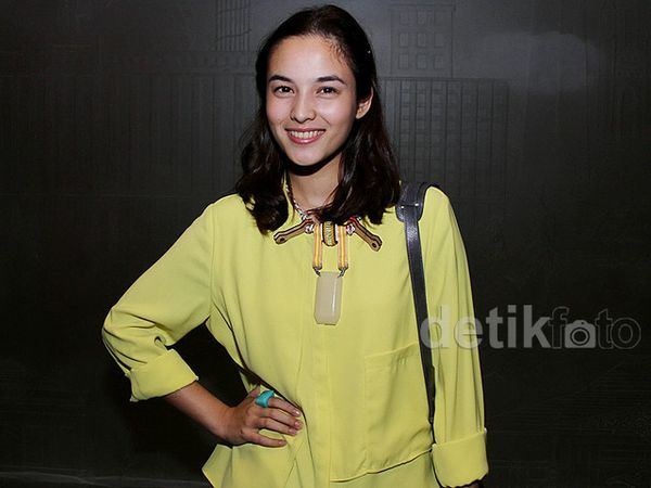 Cantik Natural Chelsea Elizabeth Islan