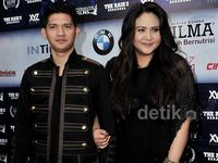 Gaya Serba Hitam Audy dan Iko Uwais di Premiere The Raid 2