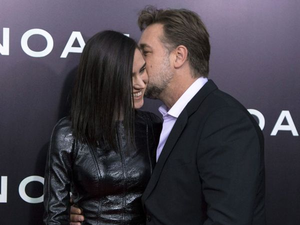 Russell Crowe Kecup Jennifer Connelly di Premiere Noah