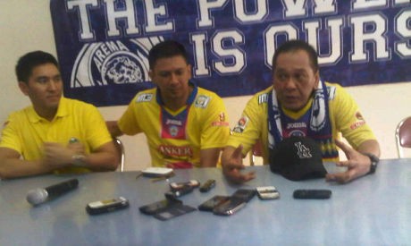 Nirwan Bakrie Janjikan Arema Punya Stadion