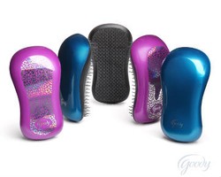 Mengatasi Rambut Kusut dan Susah Diatur dengan Sisir dari Goody