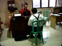 Diduga Kecewa tak Ikut Sidang, Pengacara di Manado Curi Palu Hakim