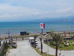 Tidur di Mercure Palu, Pemandangan Cantik Ada di Depan Mata