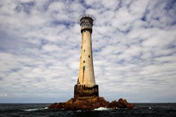 Inilah Pulau Terkecil di Dunia Versi Guinness World Records