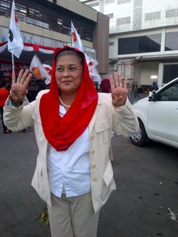 Kampanye Gerindra, Dokter Gigi Ini Blusukan ke Sekolah