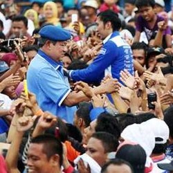 Ini Alasan Mensesneg dan Seskab yang Terus Ikut Kampanye SBY