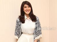 Elma Princess Girly dengan Rok Mini