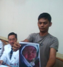 Ortu Bayi: Tolong Kembalikan Anak Saya