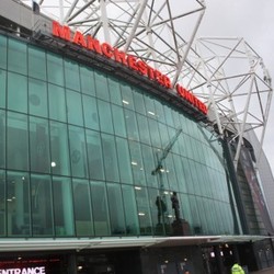 Kelompok Suporter MU Ingin Keluarga Glazer Segera Jual Klub