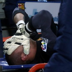 Valdes Absen di Piala Dunia, Del Bosque Belum Putuskan Penggantinya