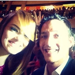 Mike Lewis Selfie Bareng Emma Stone di Premiere The Amazing Spiderman 2