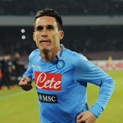 Napoli Mati-matian Buru Roma