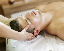 Salon Kecantikan Kini Semakin Ramai Dikunjungi oleh Pelanggan Pria