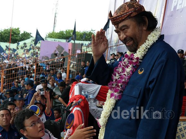 NasDem Suguhkan Kampanye Sepakbola