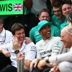 Sudah Finis Satu-Dua, Mercedes Tetap Bakal Kerja Keras