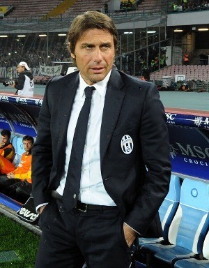 Conte Tanggapi Komentar Mourinho