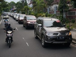 Pajero Sport Tumpah Ruah di Solo