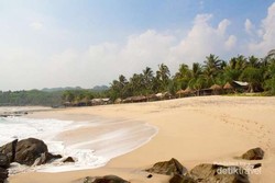 Pantai Klayar, Primadona di Pacitan