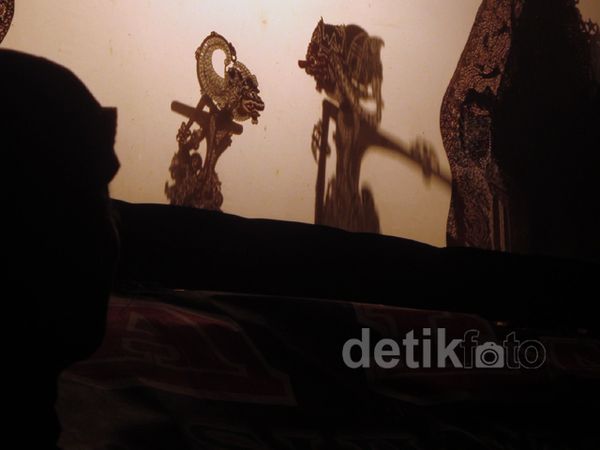 Festival Wayang Kulit dan Lengger