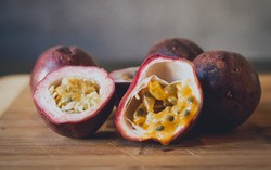 Kiwano dan Cherymoya, Buah Unik dan Cantik di Dunia