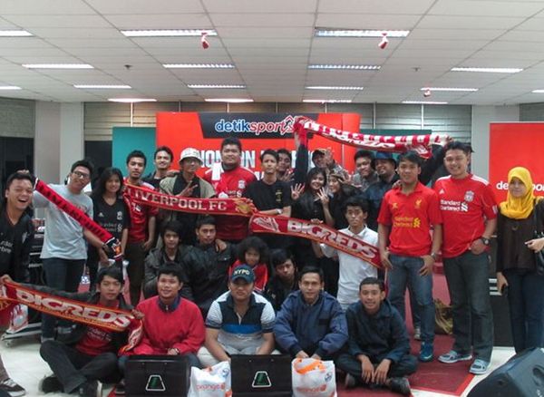 Kumpul di Markas Detikcom, Nonton Bola Bareng
