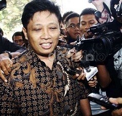 KPK Periksa Mahfud Suroso sebagai Tersangka Hambalang