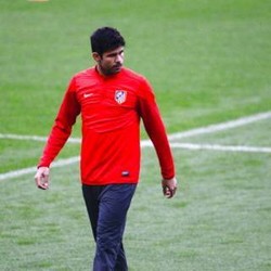 Cedera Saat Latihan, Diego Costa Terancam Absen di Camp Nou