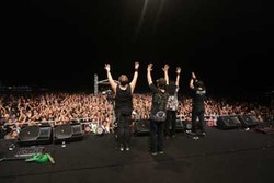 Timur Tragedi di Kukar Rockin Fest 2014
