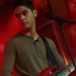 Usai Pevita dan Ariel Tatum, Al Kini Dekat dengan Aurel?