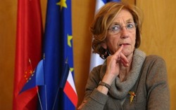 Menteri Perdagangan Prancis Ketahuan Mengritik Hidangan Istana Elysee