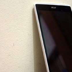 Liquid Z5, Ponsel Selfie ala Acer