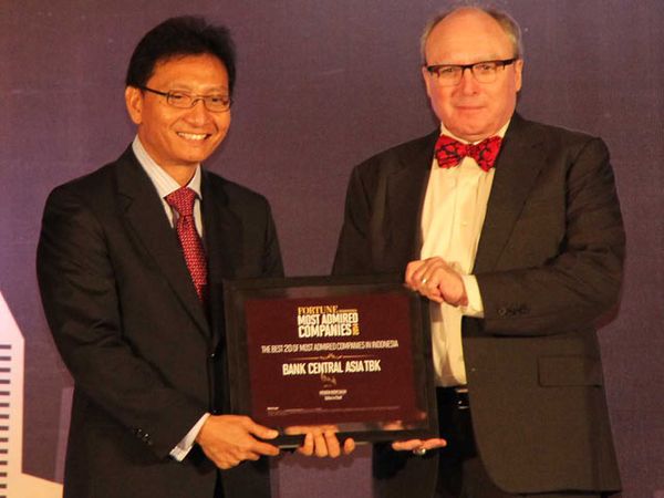 BCA Raih Penghargaan Financial Services