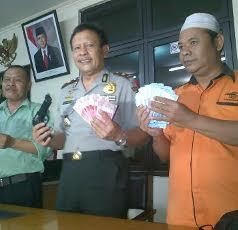 Perampok Gagal Bawa Kabur Duit Rp 21 Juta Milik Kantor Pos
