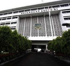 Kejaksaan Tahan Tersangka Kasus Dugaan Korupsi PNS KY