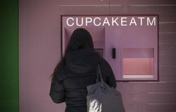 Unik! Ada ATM Cupcake 24 Jam di New York
