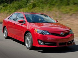 Toyota Camry Terbaru Mau Mejeng di New York