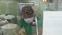 Bantu 320 Operasi Ganti Kelamin, Dokter ini Jadi Bapak Transgender