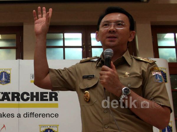 Monas Akan Dimandikan 5 Mei Mendatang