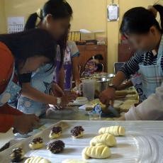 Rencana Penutupan Lokalisasi Dolly Direspon Positif PSK