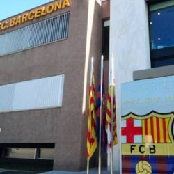 Dihukum FIFA, Barcelona Kalem dan Siap Beri Penjelasan