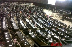 Penilaian Kinerja DPR versi Formappi: Mayoritas Rapornya Sangat Buruk